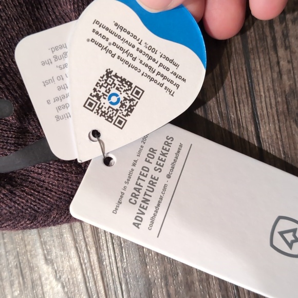 Coal Beanie - Picture 3 of 4